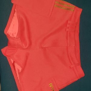 SOLD - ISO Size L - Ivy Park shorts Trade